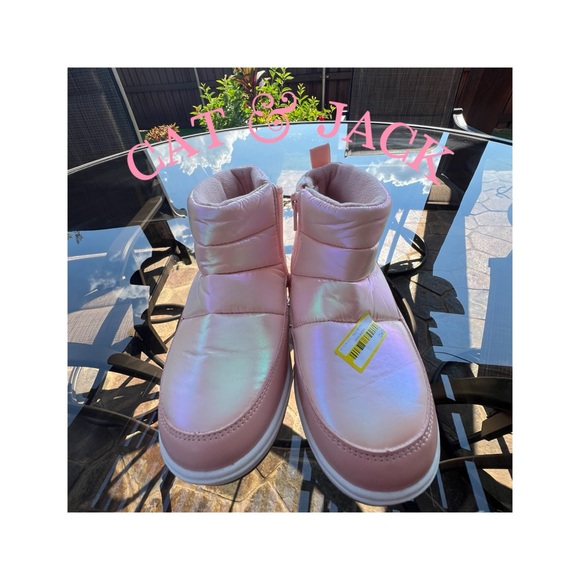 CAT & JACK GIRL BOOTS SIZE 3. These are new but the tags are missing. - Picture 3 of 10